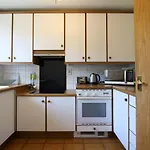 Central Fulham Studio Apartment Near Tube
